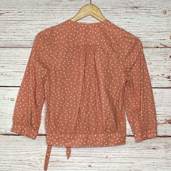 Madewell Wrap Top in Coral Star Scatter Sz L - Picture 14 of 15
